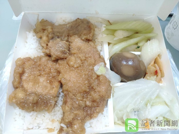 豬肉漲價台中知名小吃店肉排飯漲到120元 網友直呼誇張