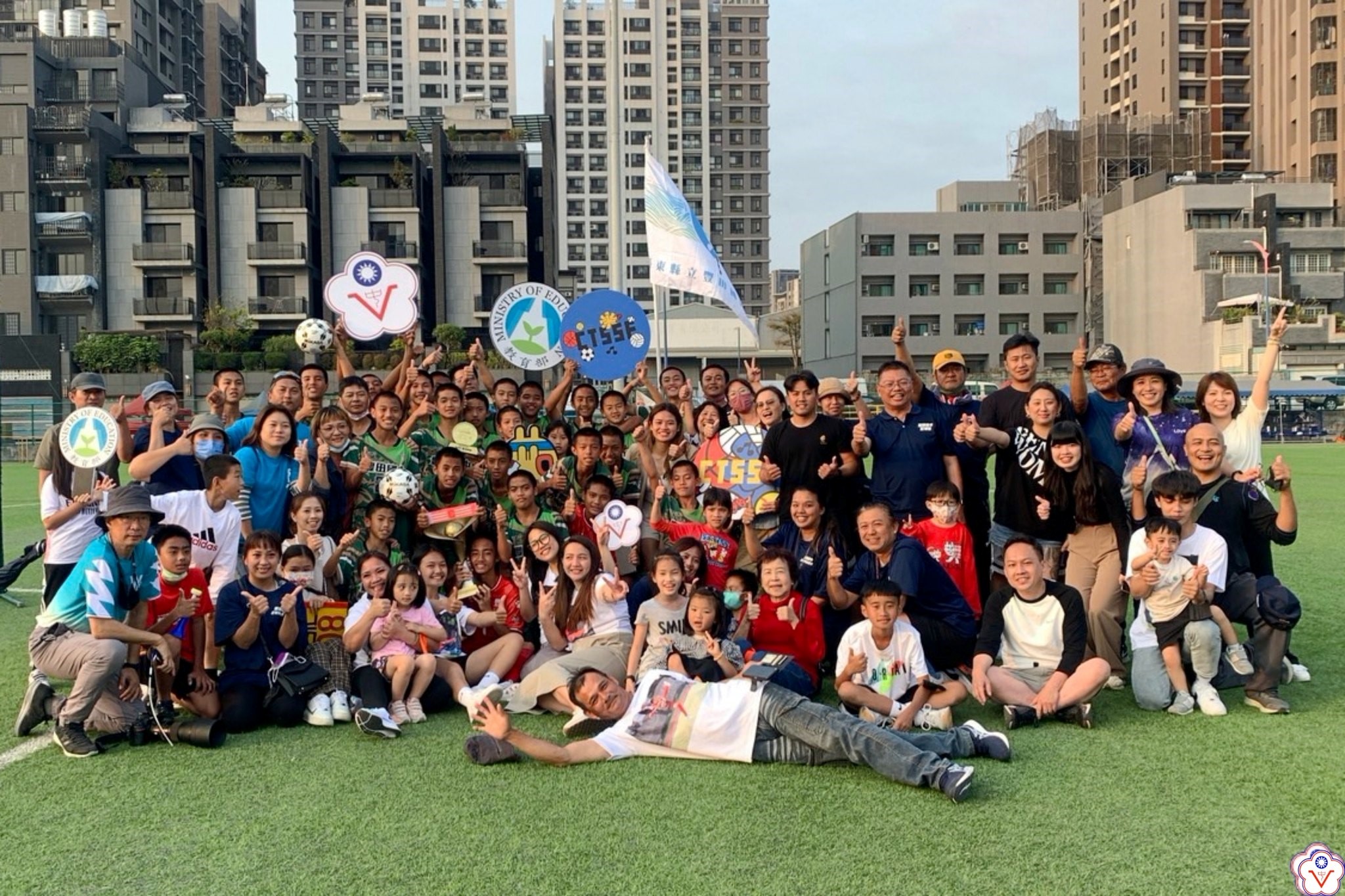 111學年度HFL中等學校11人制足球聯賽總決賽   4/10日起輔仁大學足球場、新莊田徑場開戰