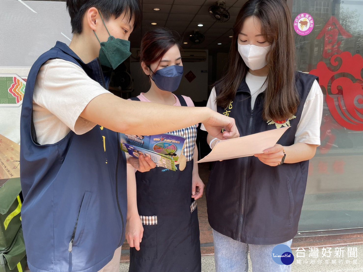 平鎮警加強社交通訊APP防詐宣導。