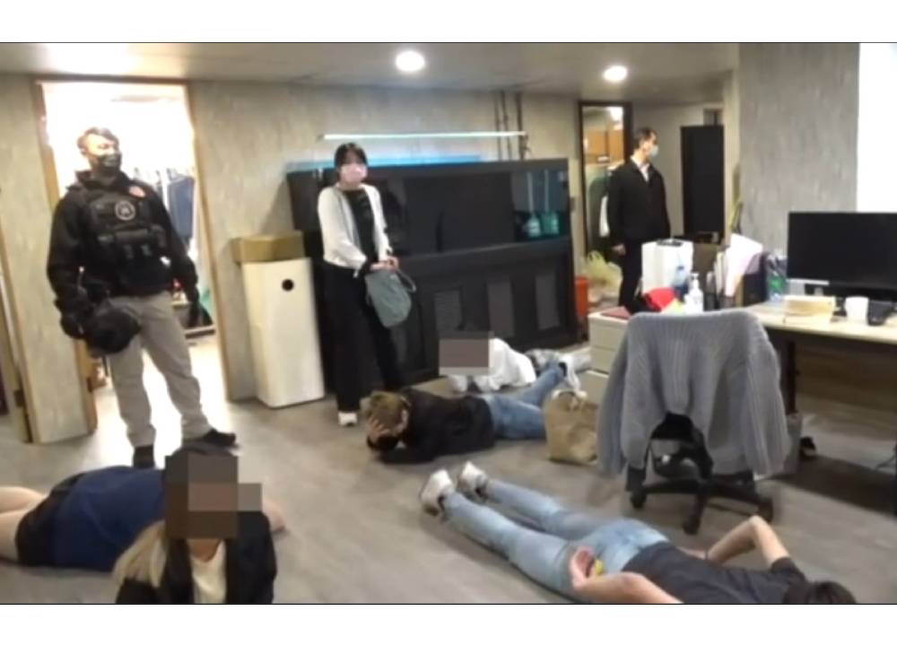 竹聯寶和會長涉館長槍擊案 再涉媒介少女下海陪酒被逮 64 44 1