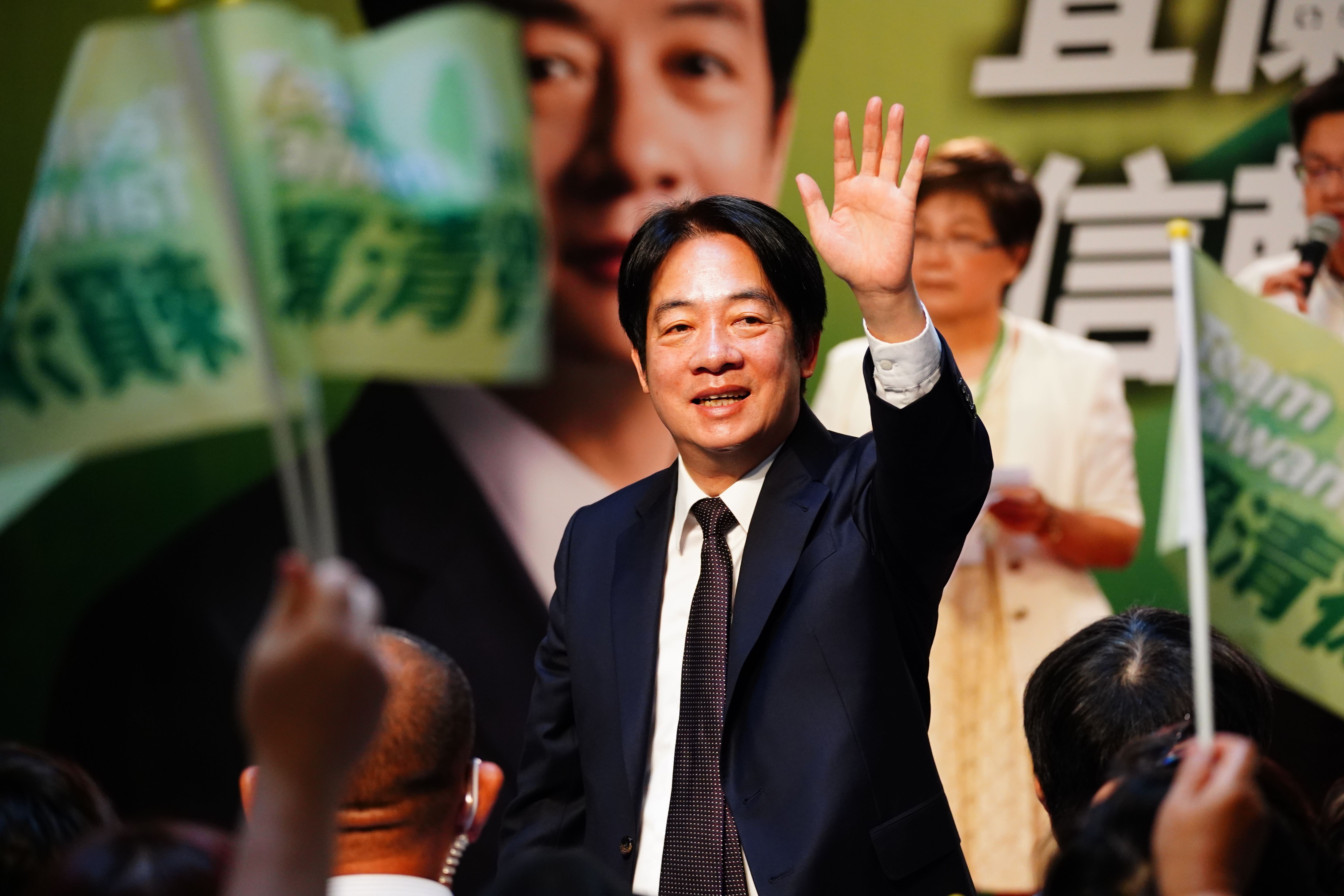 副總統賴清德今參加宜蘭縣信賴台灣之友會授旗典禮。林泊志攝