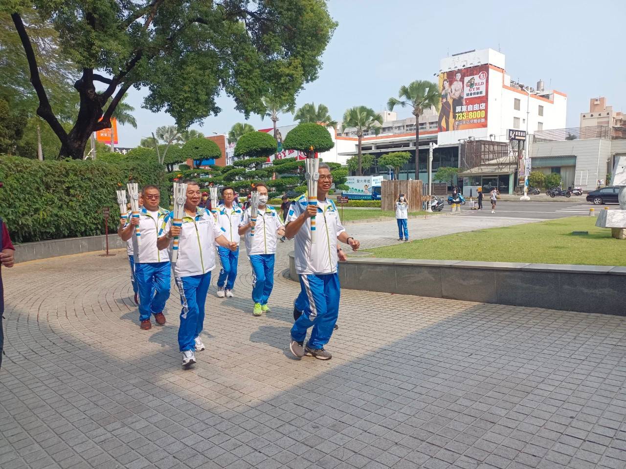 112年全國中等學校運動會聖火抵達屏東縣政府 112年全國中等學校運動會聖火抵達屏東縣政府