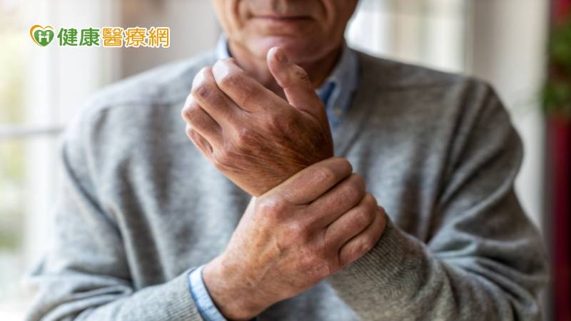 60歲以上出現憂鬱症狀別大意!當心是巴金森氏症 治療新解方曝