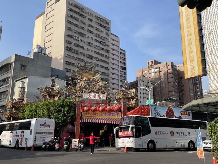 高雄獅甲慈明宮辦愛心捐血活動 募得687袋熱血