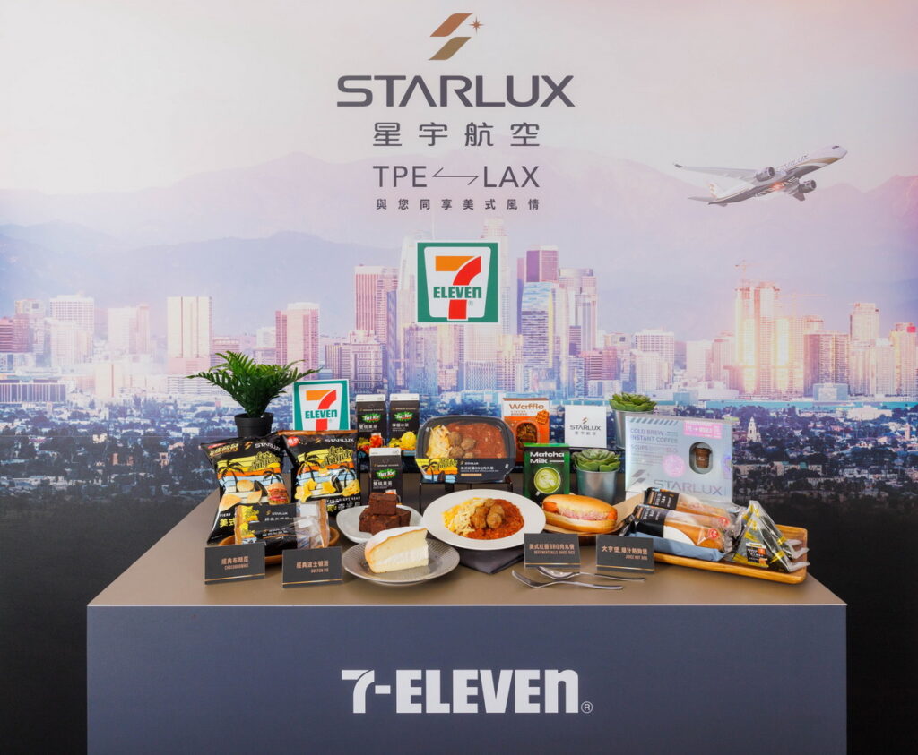 看準全球跨境旅遊需求,星宇航空首條北美航線將在4月26日開航,7-ELEVEN特別與星宇航空再度攜手,以「美式風情」為主軸開發新一波聯名新品