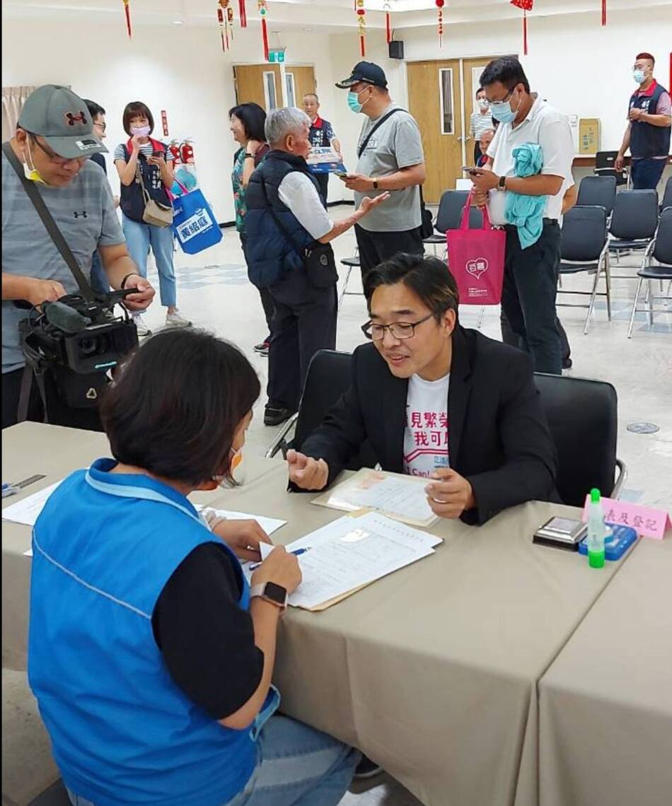 漾新聞|國民黨高雄三個選區立委黨內初選6人登記預計5月底提名確定