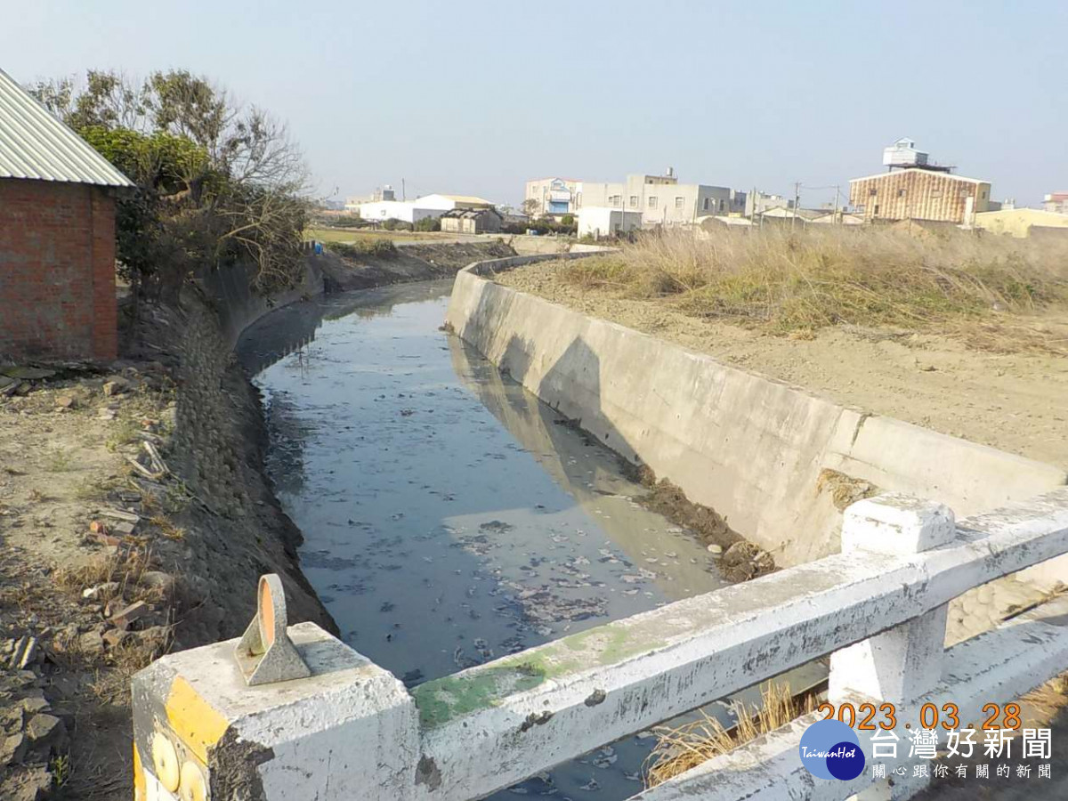 梅雨鋒面來襲水利處已將淤積之淤泥清除／林詩涵翻攝