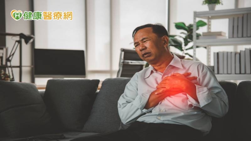 七旬公罹心房顫動 腦中風危機增20倍