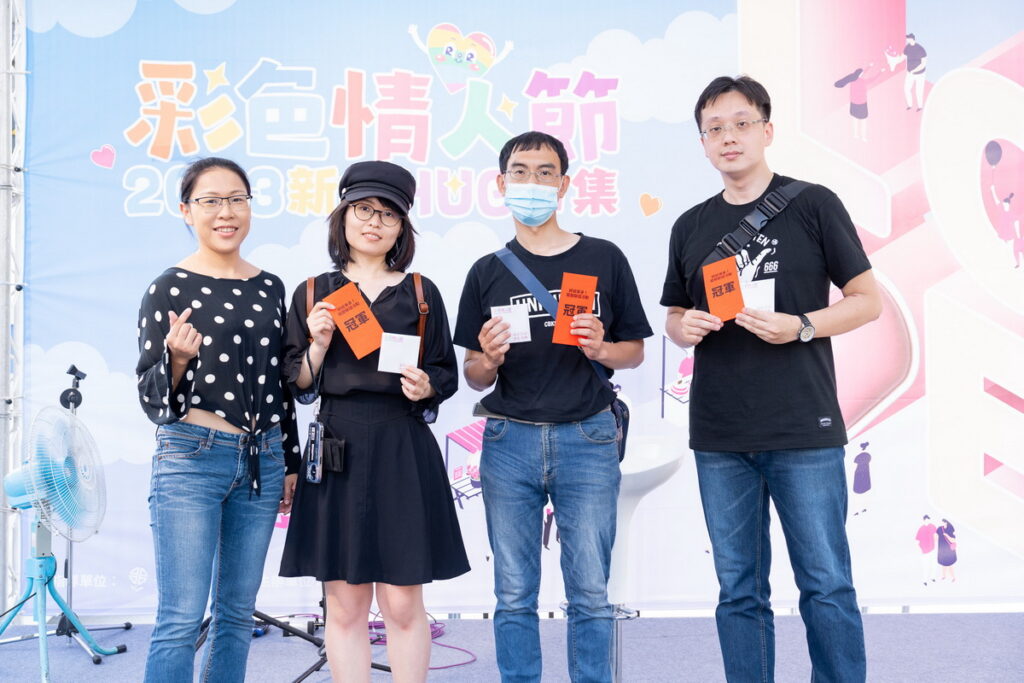 四人共同合作,展現絕佳默契,勇奪冠軍8000元大獎