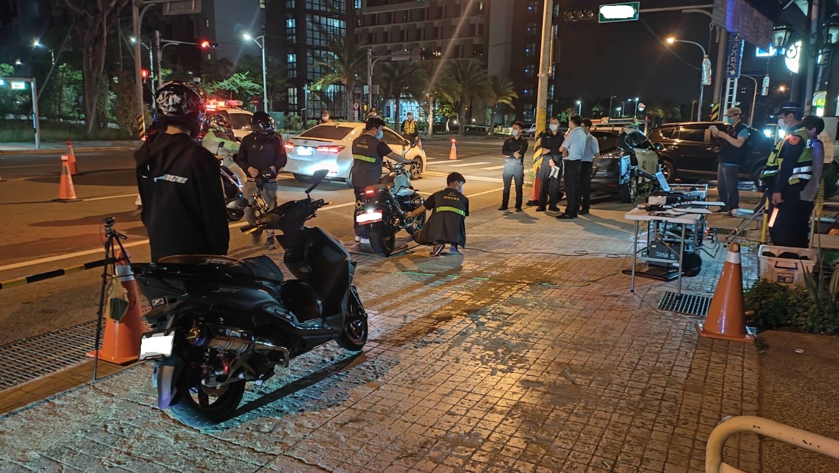 ▲ 台中市啟動「靜城專案」,強力取締噪音及改裝車輛 (圖/台中市警察局 提供)