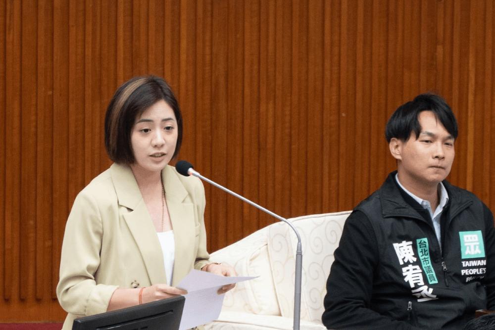 柯文哲8年蓋不了大巨蛋?陳宥丞:因馬郝兩任市長製造並留下爛攤 76 民眾黨團黃瀞瑩及陳宥丞議員