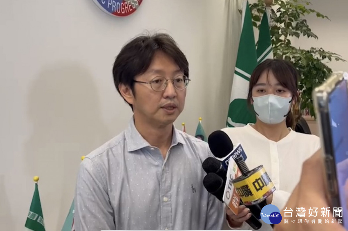 江肇國在民進黨中六區初選全民調中勝出,確定將披綠袍爭戰中西東南區立委。曾雪蒨攝