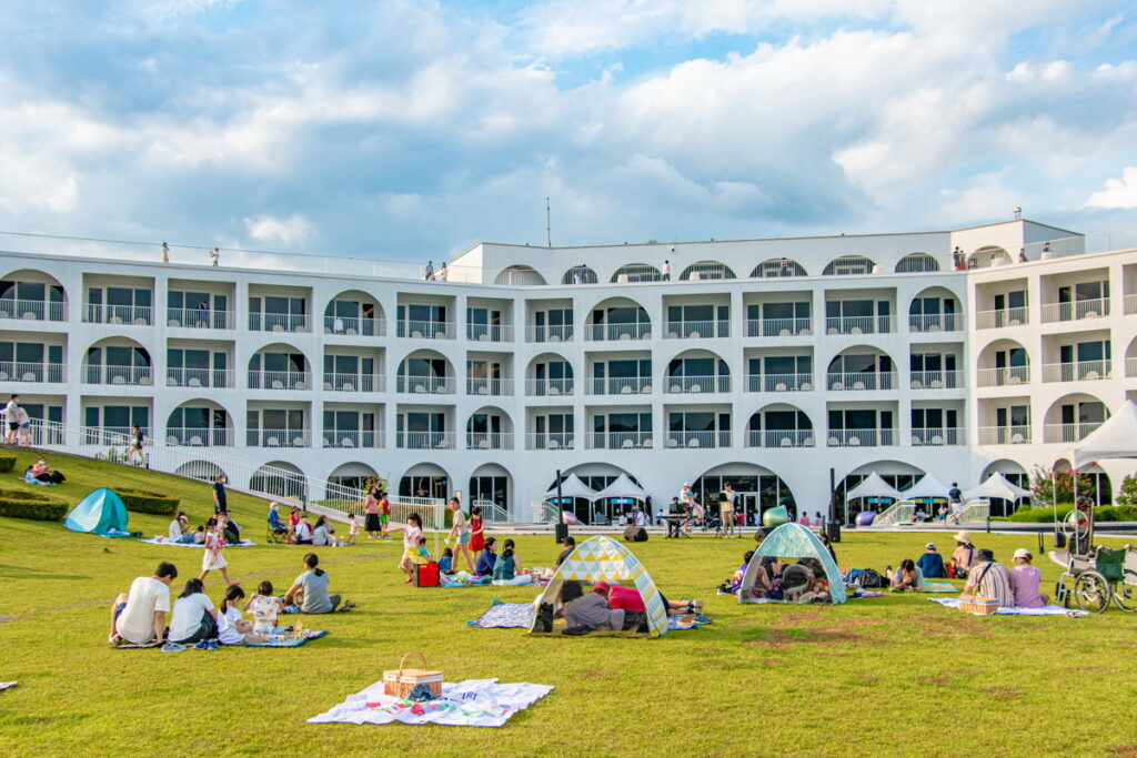 ▲圖一、現場規劃有音樂演出、街舞表演、雜耍特技秀等精彩表演。