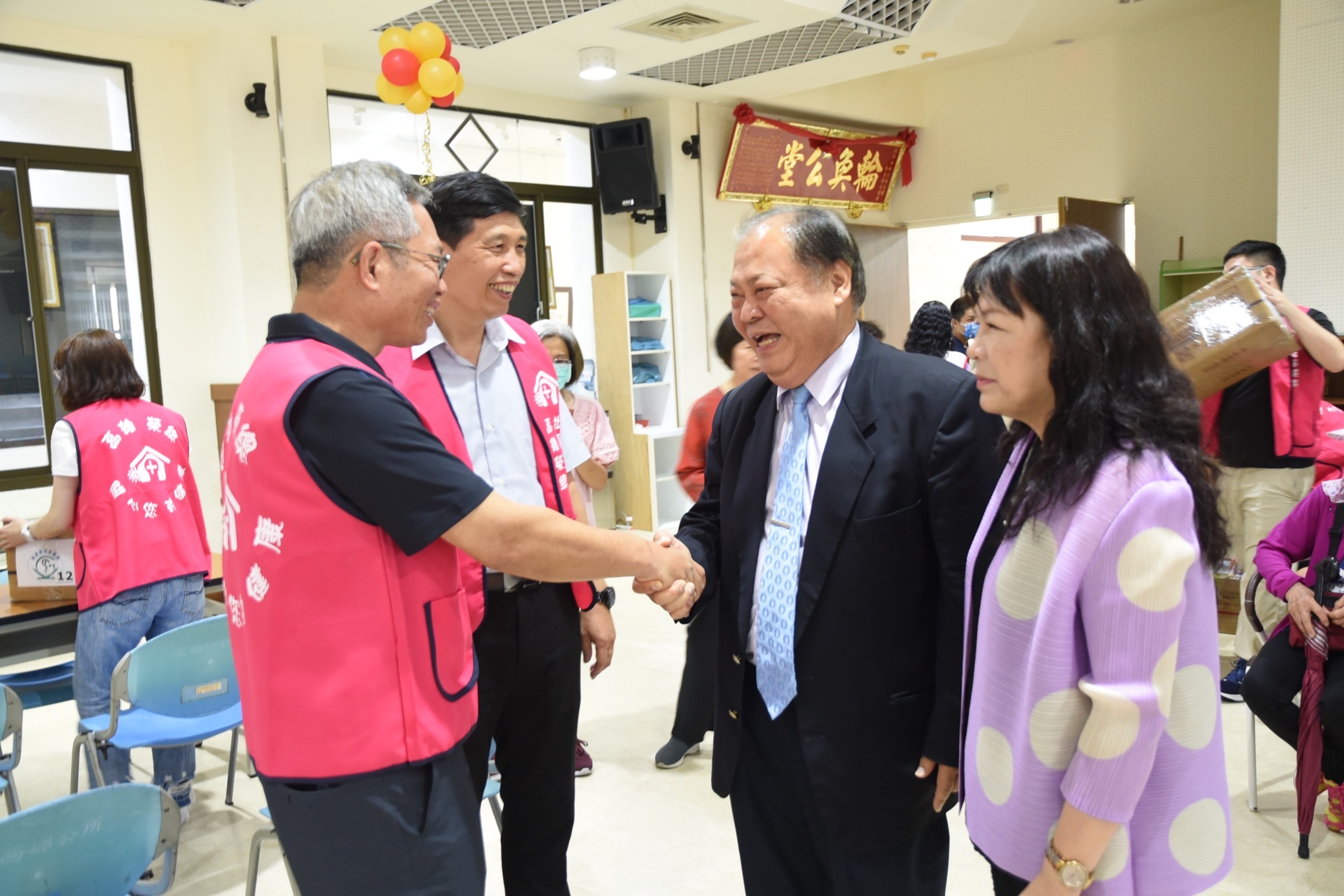 高雄榮總連續21年巡迴澎湖義診 陳光復感謝跨海照顧離島鄉親健康
