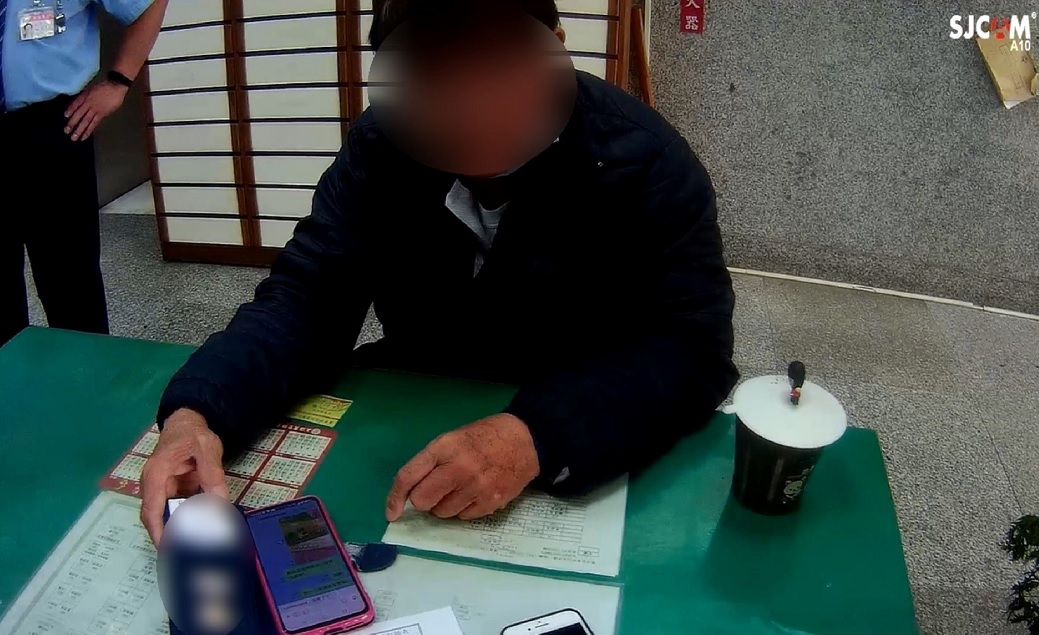 ▲ 陳男誤陷「戰地情人」攻勢，欲匯款30萬解救前線白衣天使 (圖/台中市警察局 提供)