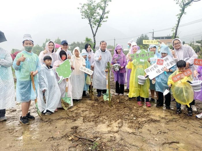 世界地球日天降甘霖 南投縣植樹活動種下福興新希望