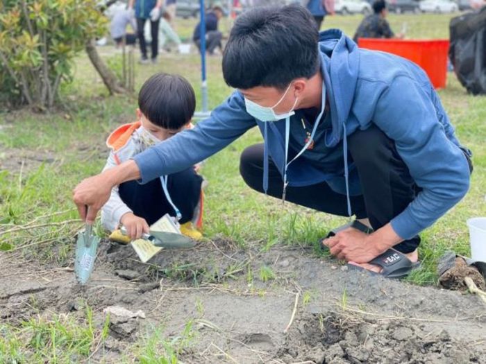 印尼開齋美食在林內 愛地球植樹活動熱鬧登場
