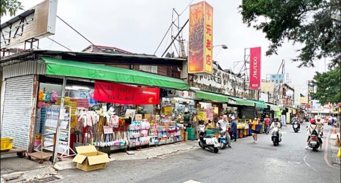 台南擬拆觀光城攤商反對籲先整修
