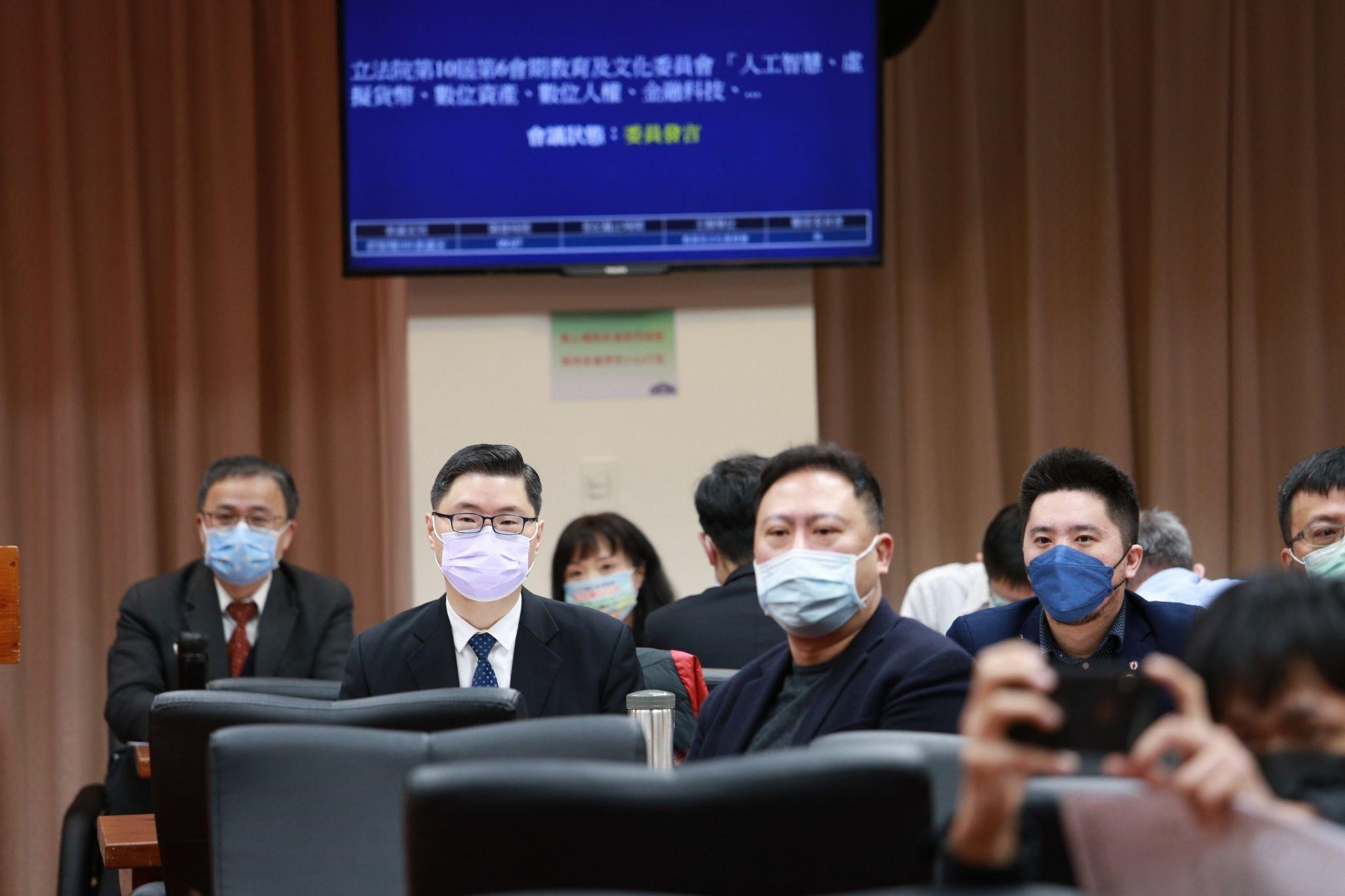 教育、監管並進 促進數位資產產業成第二護國神山