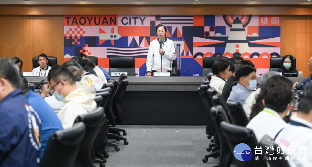 市長肯定桃捷公司的努力，盼持續以優質服務提升旅客搭乘體驗 。