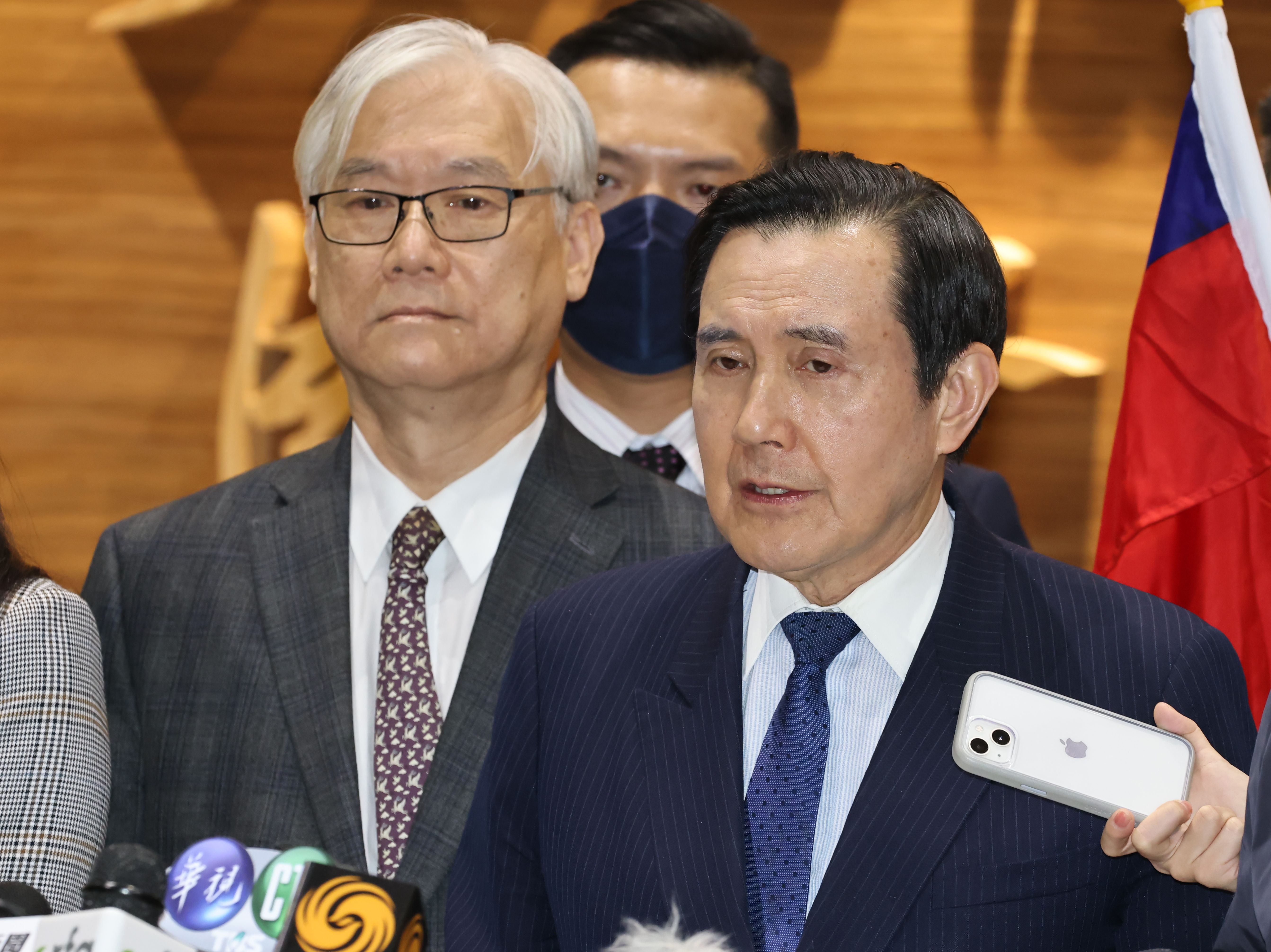 馬英九受邀出席「德爾菲經濟論壇」,頭銜卻一再被更改,引發矮化爭議。資料照片/林啟弘攝