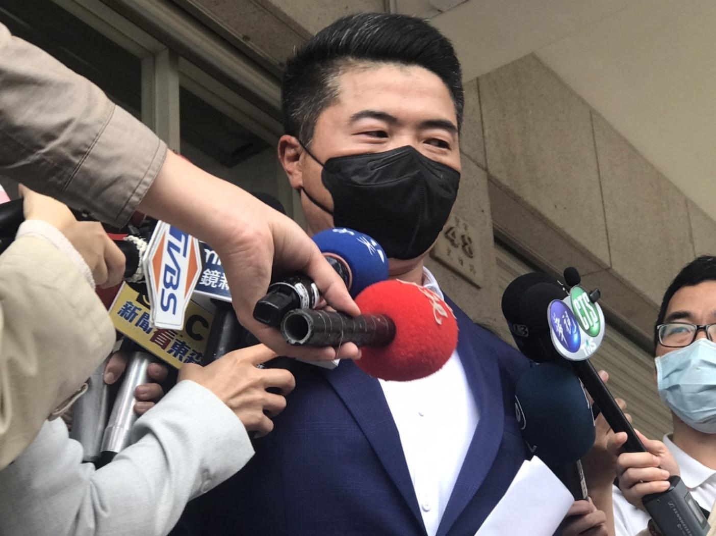 台中地檢署26日依涉嫌貪污治罪條例、竊占等罪嫌起訴國民黨籍前立委顏寬恒。資料照片/王乙徹攝