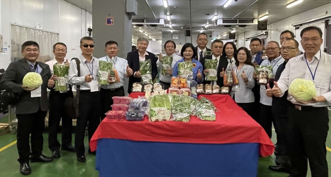 張麗善率團參訪「星國大型物流商及超市集團」 力拚雲林良品進軍國際