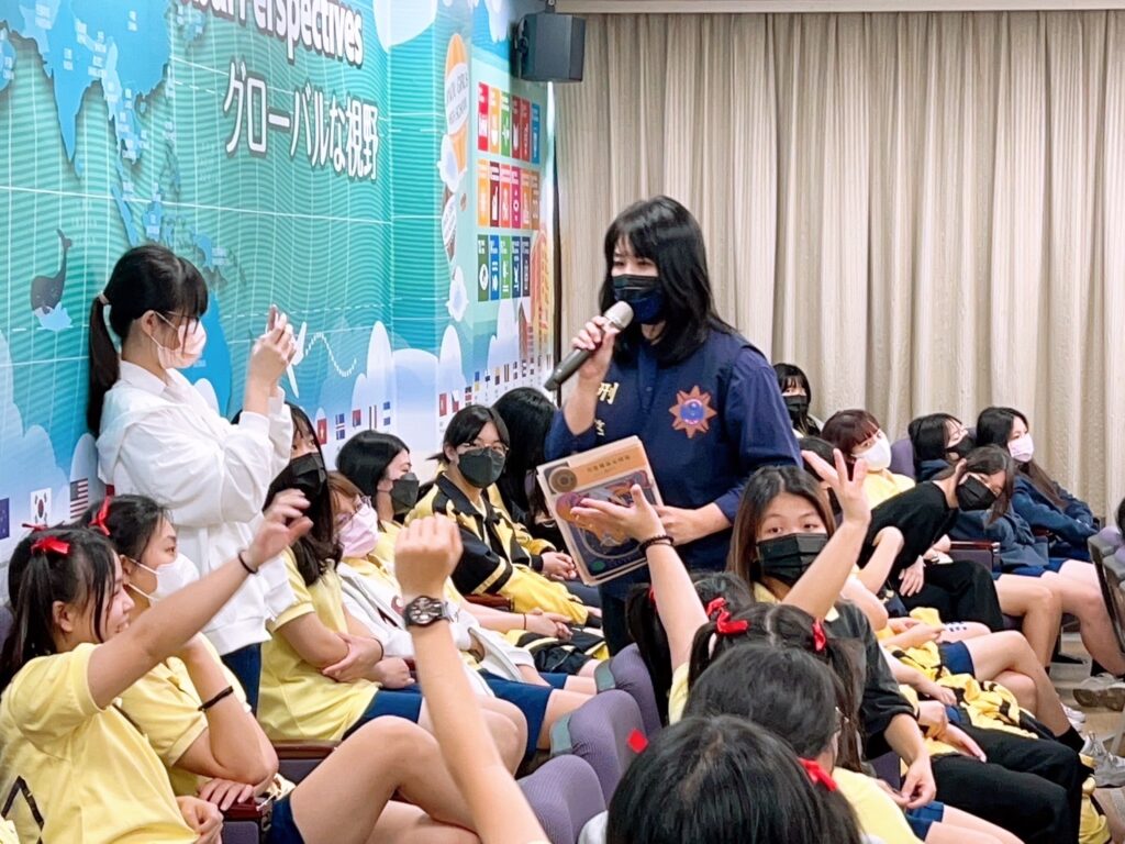 透過互動方式宣導拒絕參與網路性暴力，尊重他人性隱私