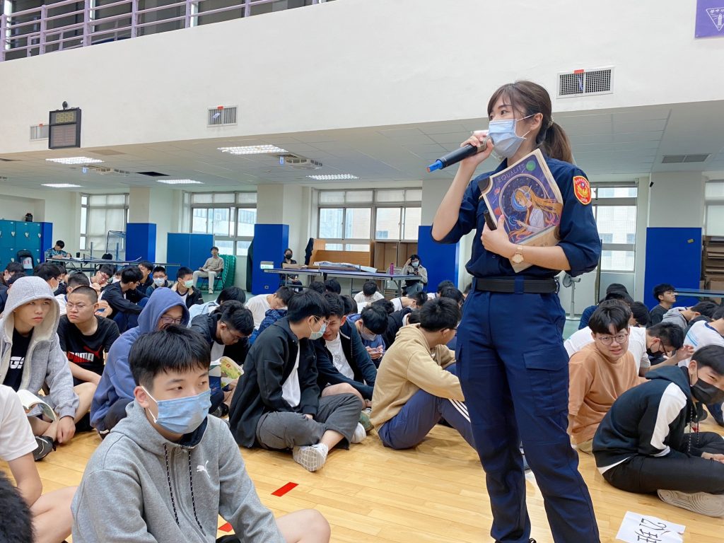 員警入校宣導助學生提升性侵害防治及法律權益意識