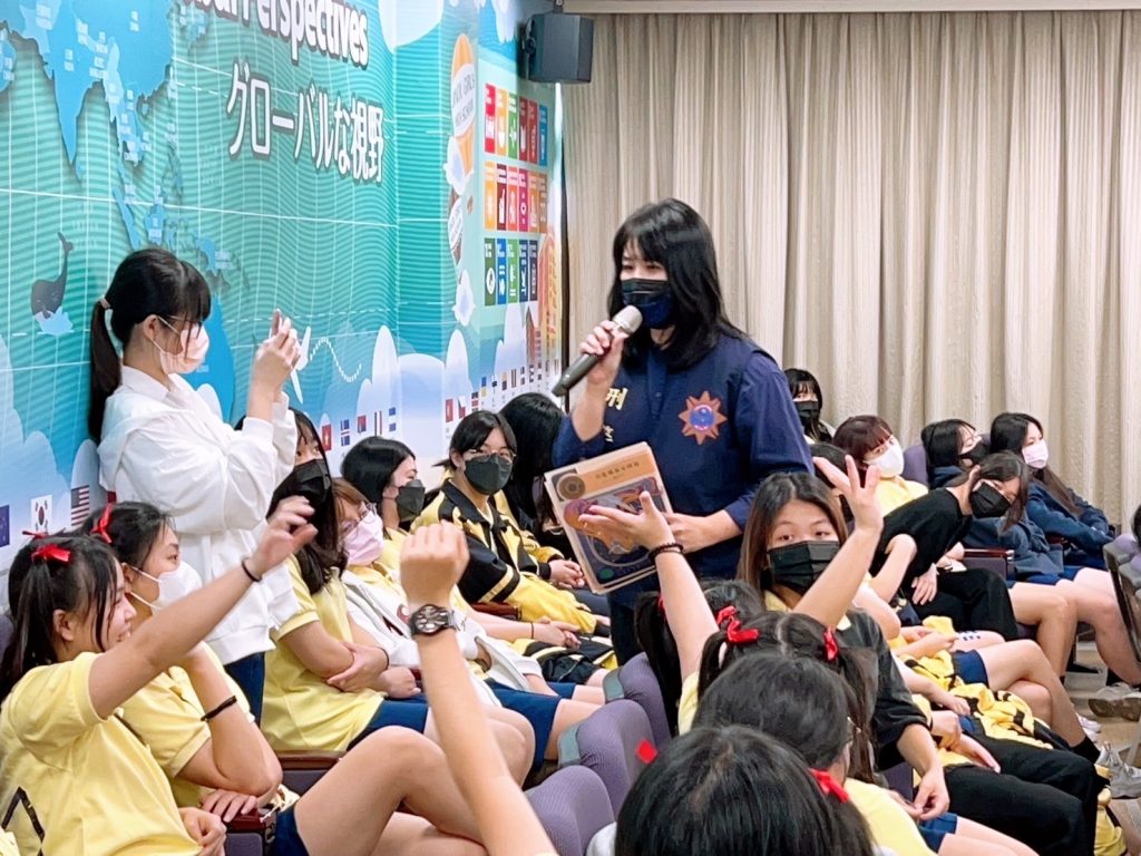 透過互動方式宣導拒絕參與網路性暴力,尊重他人性隱私