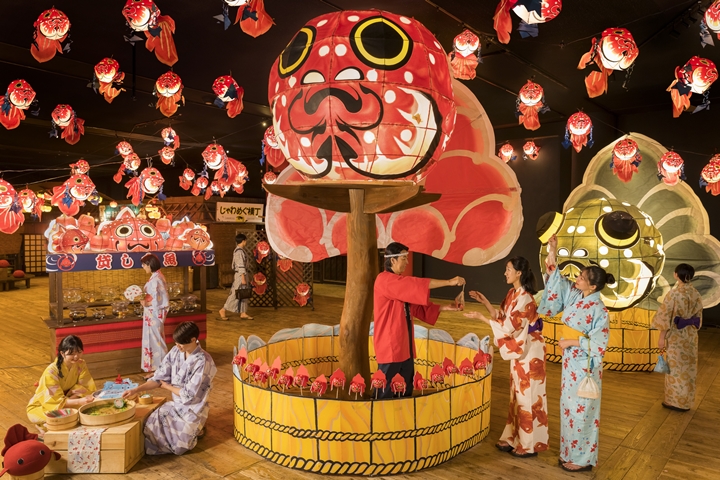 青森屋搶先祭典活動一步,冰金魚祭6月起登場,住客能夠穿浴衣逛祭典、玩遊戲。 圖:星野集團/來源