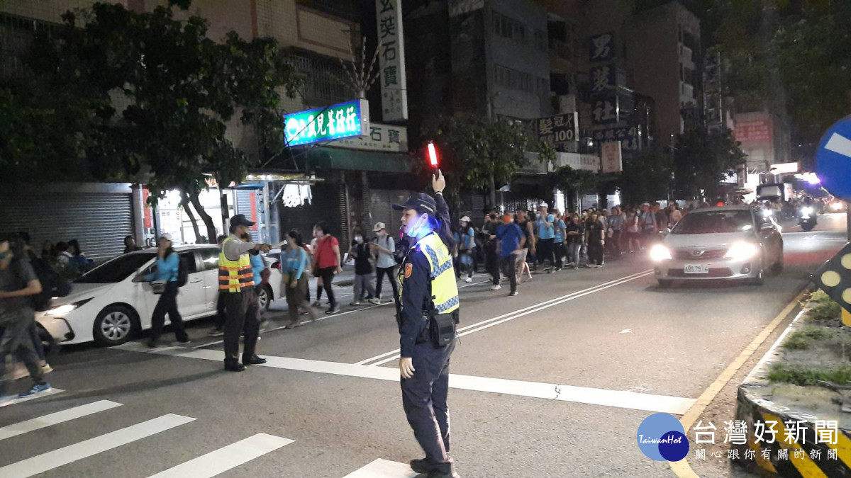 大甲媽回鑾，清水分局29、30日將視人潮及車流狀況，彈性實施交通管制。