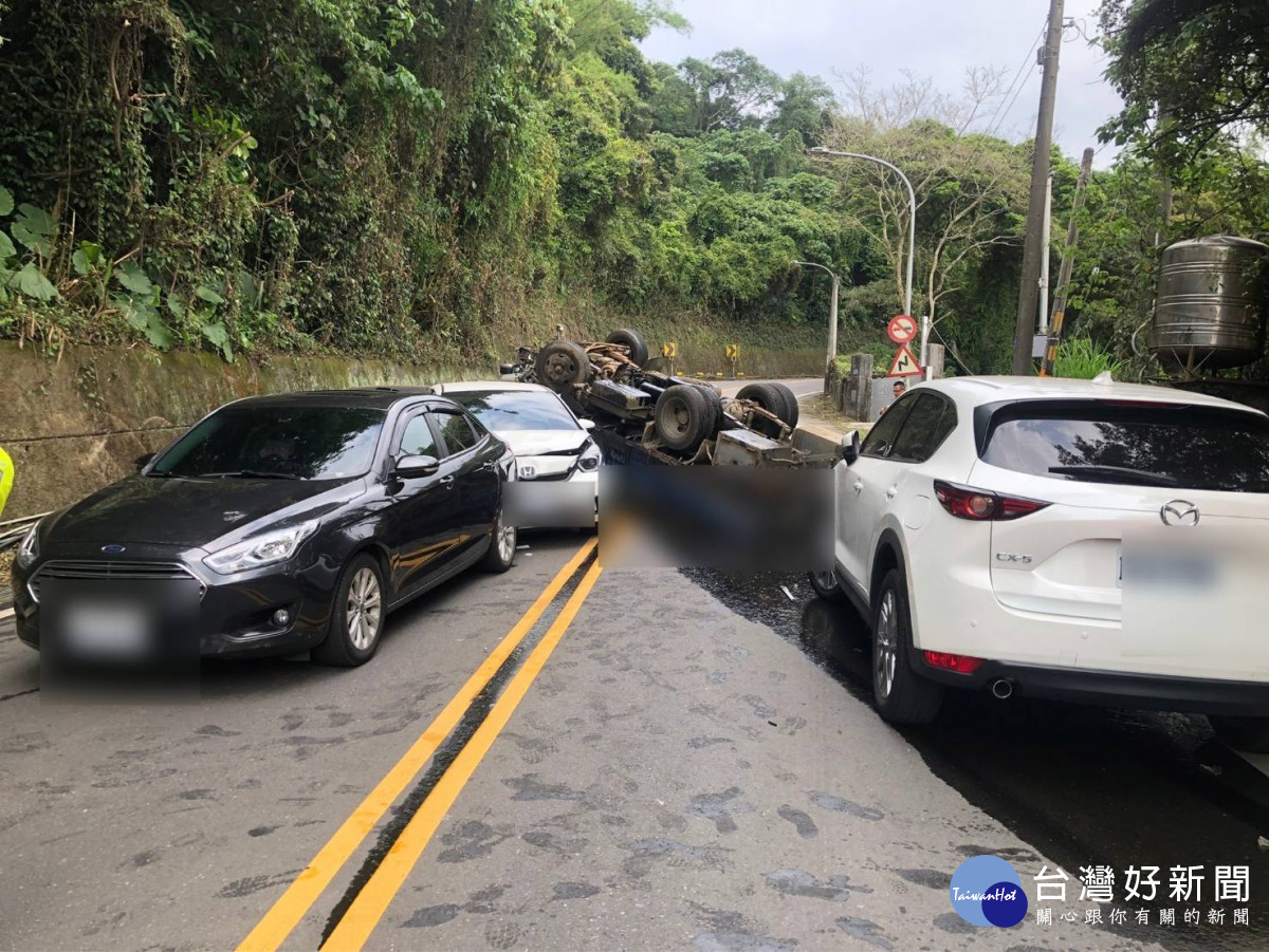 大溪區桃59之1線車禍,7車受損、6人輕傷送醫。<br /><br /> <br /><br />