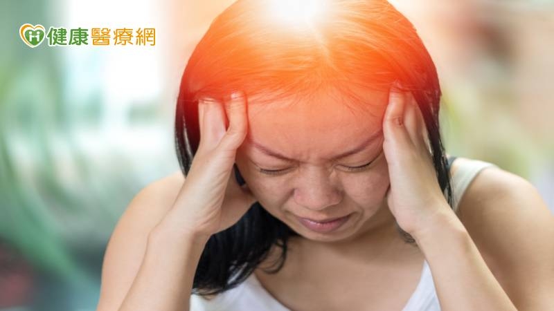 憂鬱導致大腦當機!rTMS治療憂鬱,助腦瘤女擺脫憂鬱、重現光明