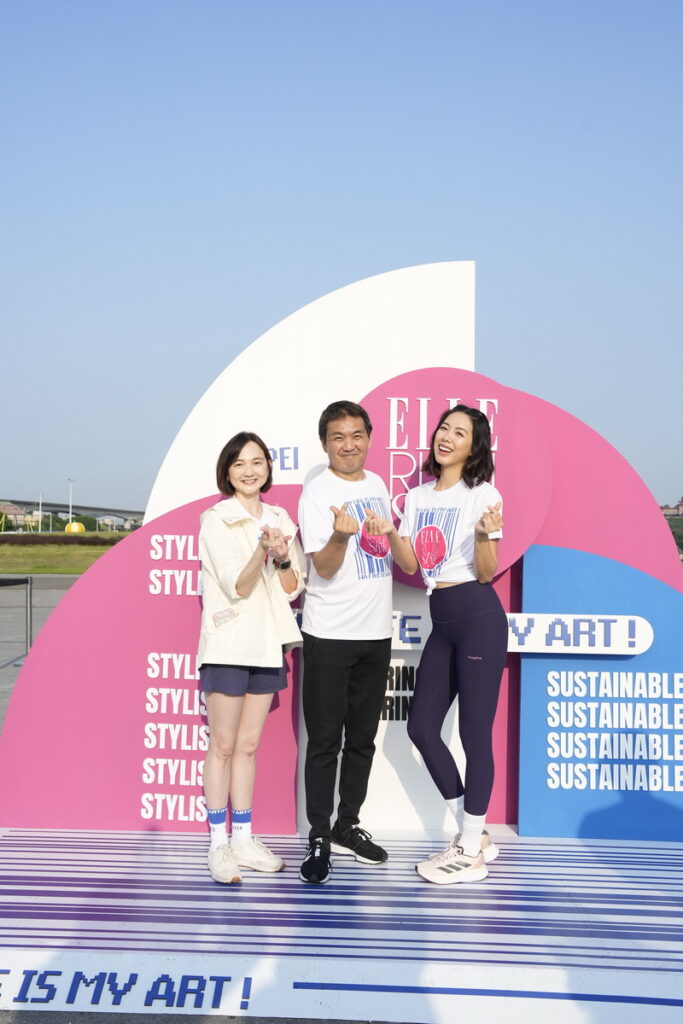 左起:ELLE雜誌營運長Ellen、台灣行銷處長Eimei Ishida石田英明、林可彤