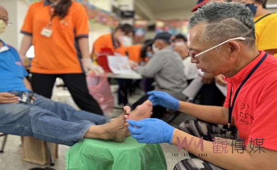 全球傷口管理網絡協會與員榮、員生醫院　北港社區巡迴義診
