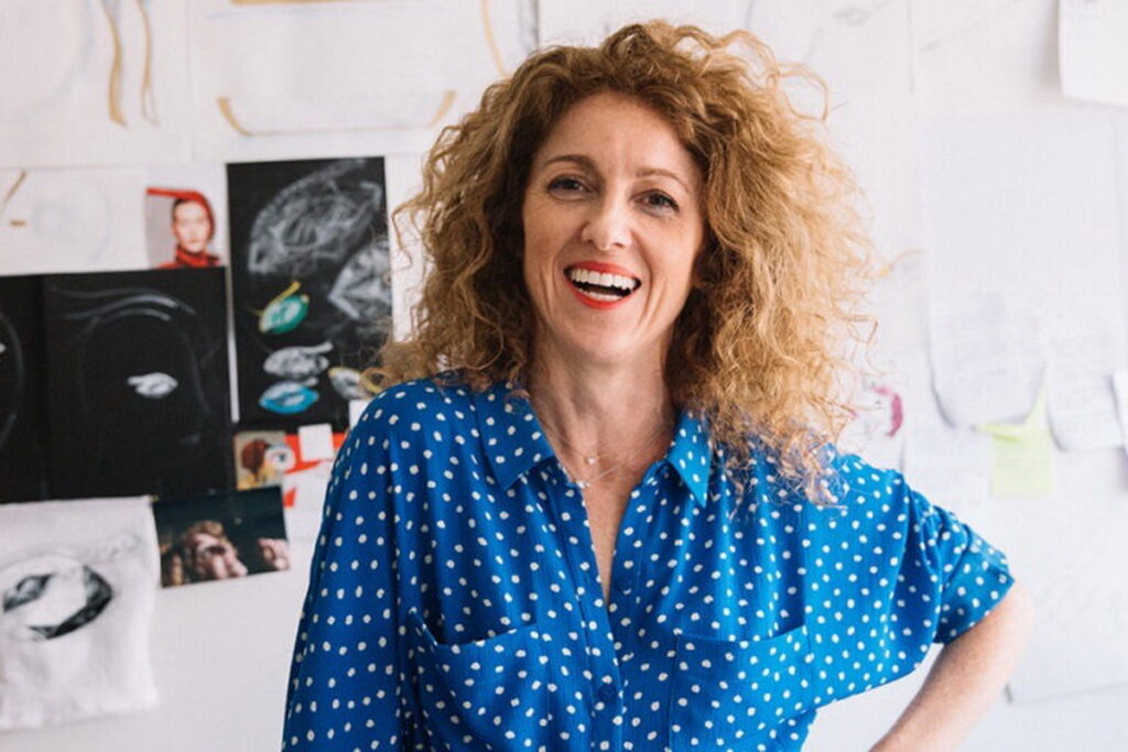 來自紐約高端珠寶設計大師 Ilaria Lanzoni精心設計的珠寶系列-「Love in Paris 愛在巴黎」系列。(JOY COLORi未來鑽石提供)
