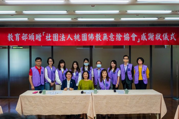立委湯蕙禎促民間NGO 跨海送書香馬來西亞吉隆坡臺灣學校