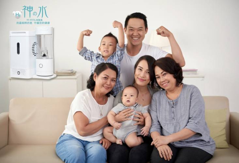 神之水母親節推出行動氫氣機優惠,讓媽媽身體更氫鬆。(圖/神之水健康生活館提供)