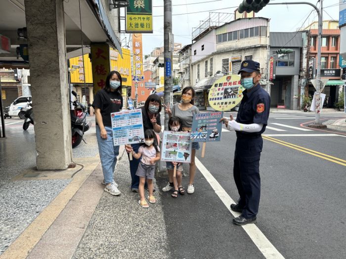 重視行人用路權益 未禮讓將受罰