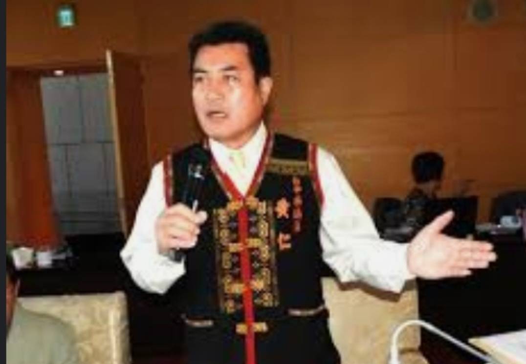 台中市平地原住民市議員黃仁議會質詢強調社會教育重要性。(圖/中市議員黃仁辦公室提供)