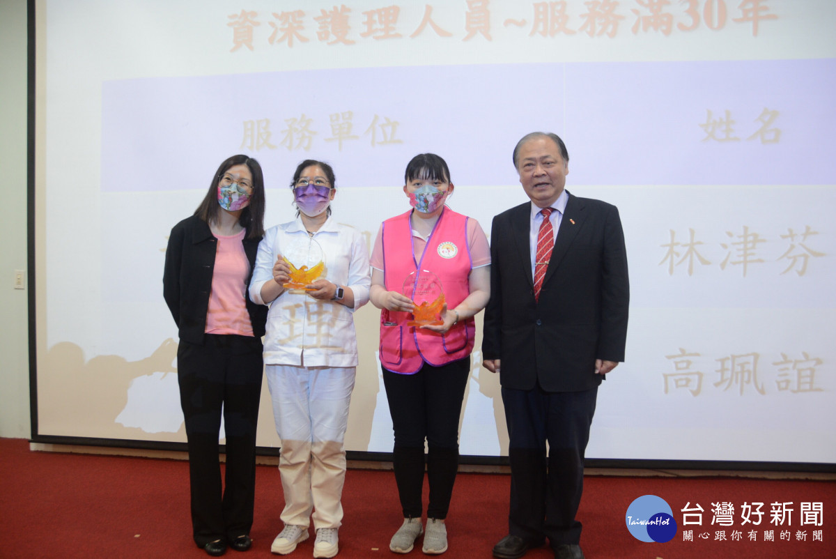 五一二國際護師節　陳光復感謝白衣天使奉獻守護民眾健康