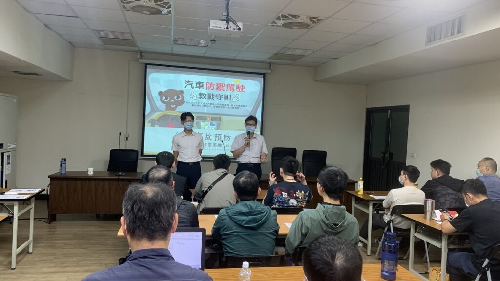 ▲ 中市警辦理防禦駕駛講習，全民防禦安全駕駛 (圖/台中市警察局 提供)
