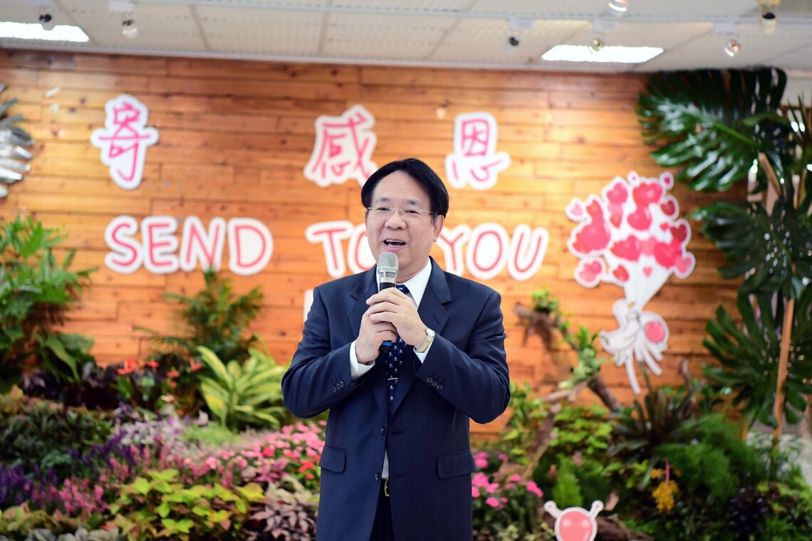 屏科大寫信寄信感恩活動牽動人心,鼓舞人性良善,張金龍校長好榜樣