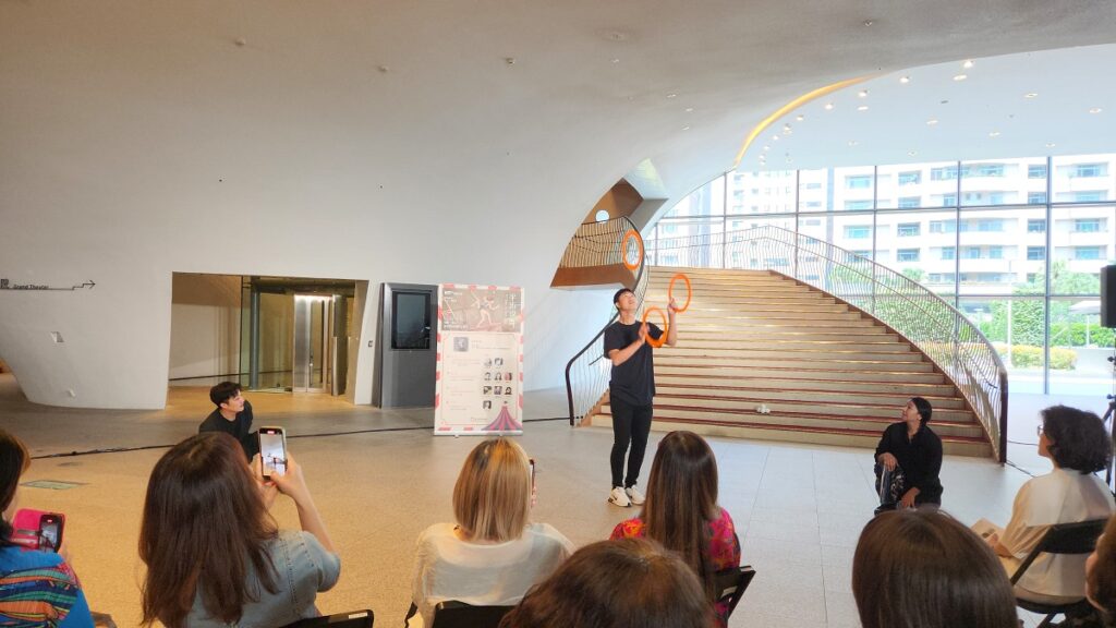 歌劇院廳舉行NTT+歌劇院沙龍《平珩說舞》記者會,精彩片段演出畫面(圖/陳惠玲攝影)