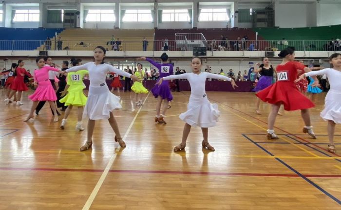 中市議長盃舞蹈錦標賽登場 吸引逾300人參加