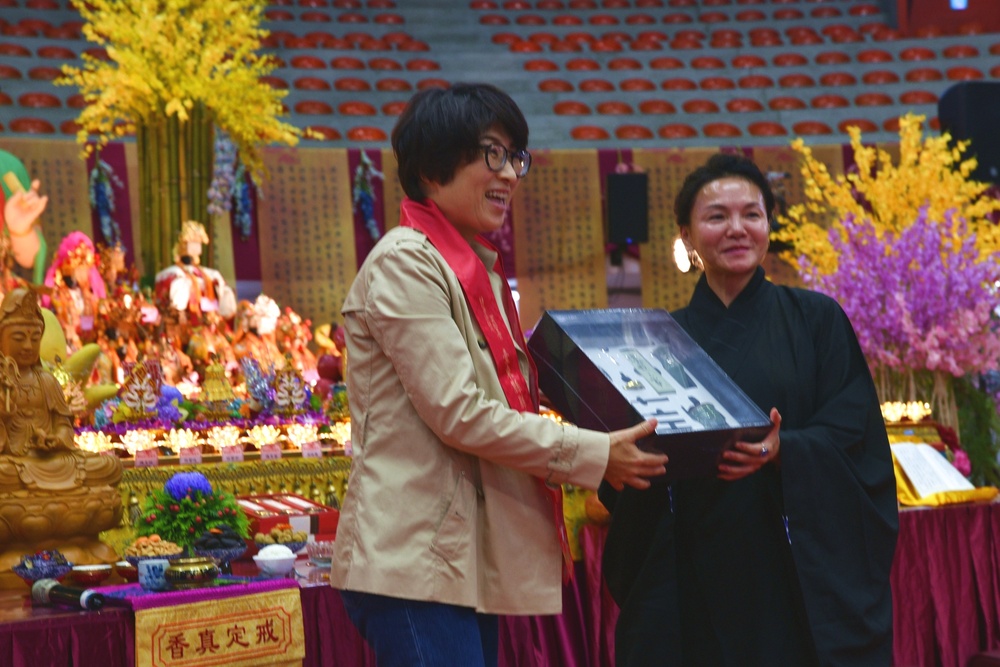 ▲台東縣長饒慶鈴也親自出席由東海龍門天聖宮主辦台東天后護僧佑民梁皇大法會開香大典,為台東祈福。(圖/東海龍門天聖宮 提供)