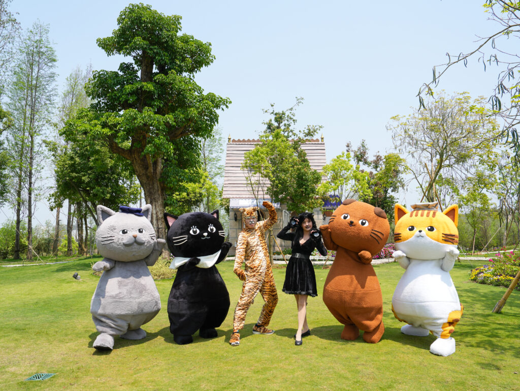 《佐美喵家族》一起為佐登妮絲城堡動物狂歡節譜出佐美家族動物狂歡派對篇章!