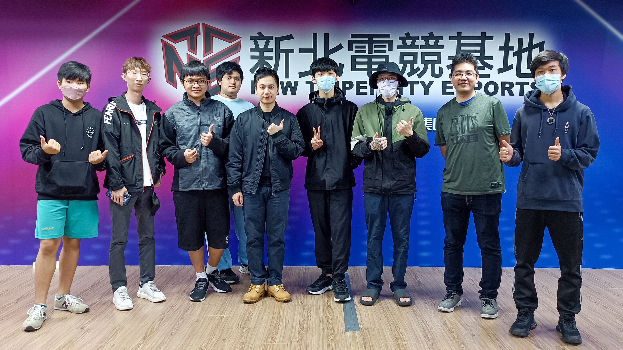 電競學堂Spotlight,推出20個主題課程,自3月陸續開課後,截至4月已有超過300位熱愛電競的學員爭相報名。