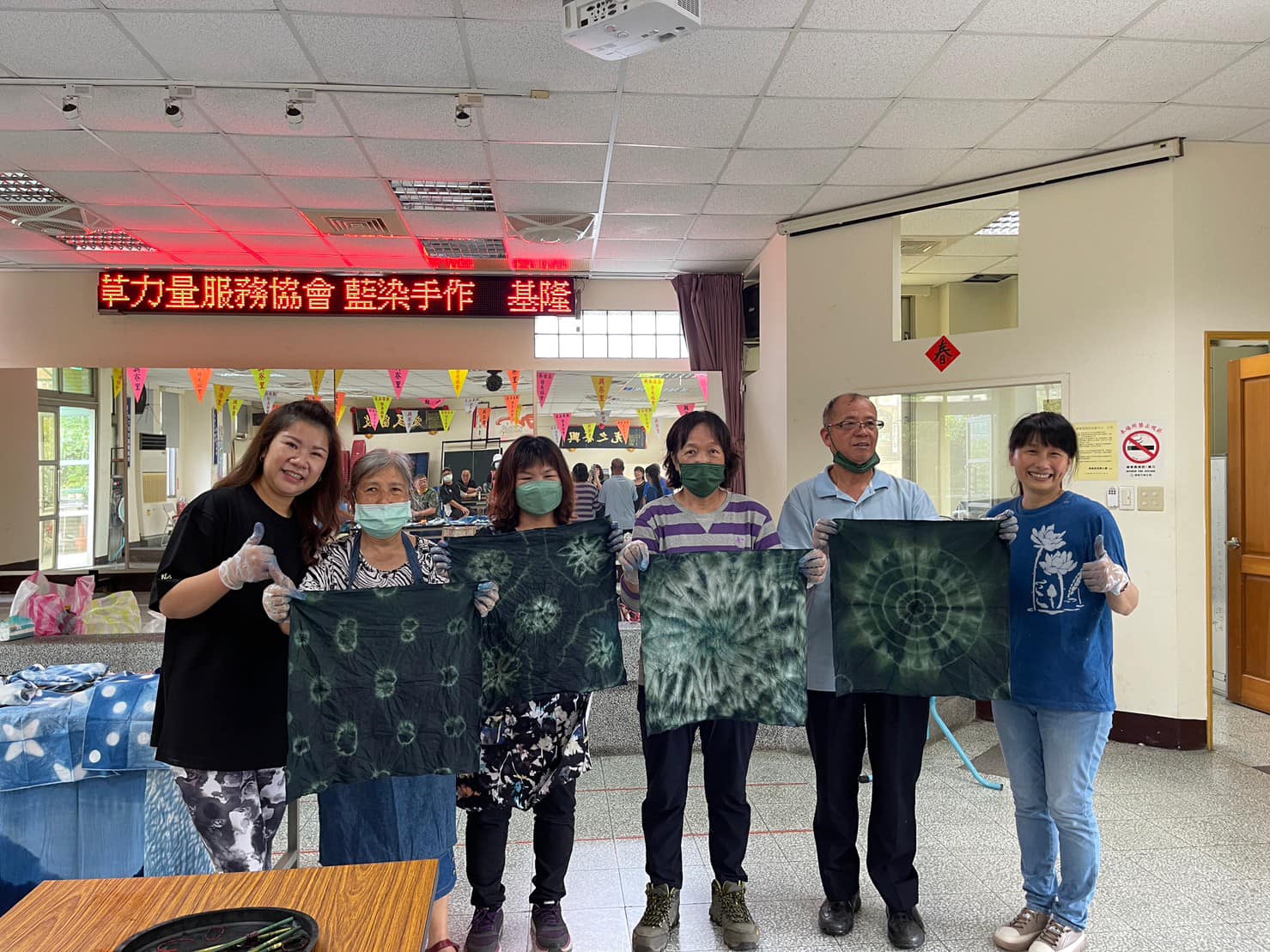 【社區有愛鄰里有情】興寮里藍染手作歡笑聲連連